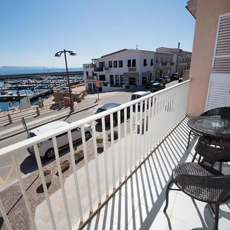 Air La Casa Di Gio' Guest house Isola Rossa